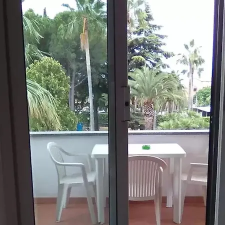 Appartement Appealing In With Swimming Pool *